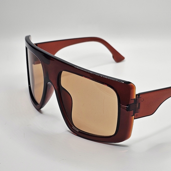 Solaris Shield - Picture 6 of 6